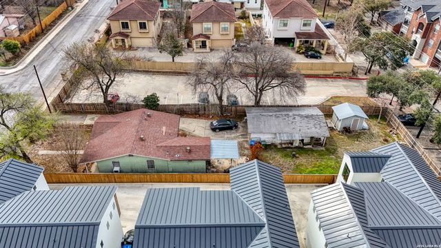 363 Everest, San Antonio, TX 78209