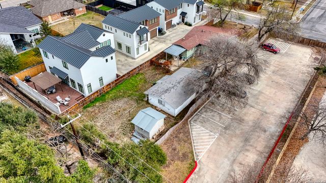 363 Everest, San Antonio, TX 78209