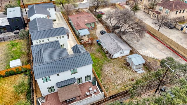 363 Everest, San Antonio, TX 78209