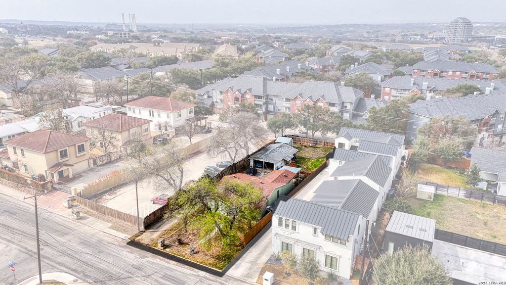 363 Everest, San Antonio, TX 78209