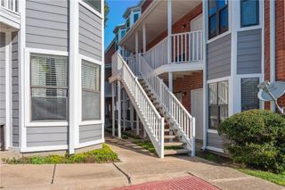 4441 Old College 7202, Bryan, TX 77801