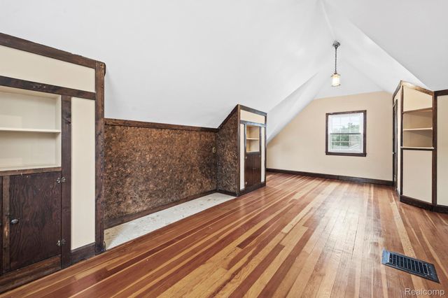 4216 Lafayette Boulevard, Lincoln Park, MI 48146
