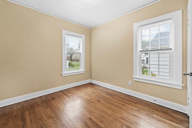4216 Lafayette Boulevard, Lincoln Park, MI 48146