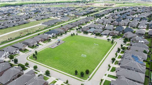 1112 Maverick Drive, Mansfield, TX 76063