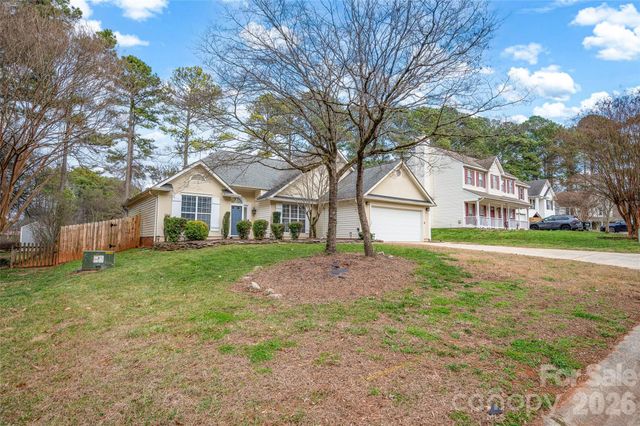 9117 Strattonville Court, Huntersville, NC 28078