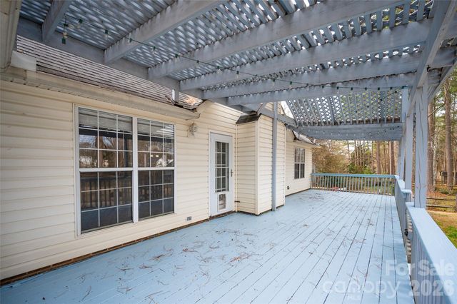 9117 Strattonville Court, Huntersville, NC 28078