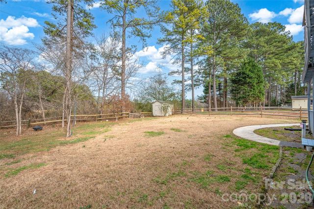 9117 Strattonville Court, Huntersville, NC 28078