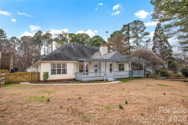 9117 Strattonville Court, Huntersville, NC 28078