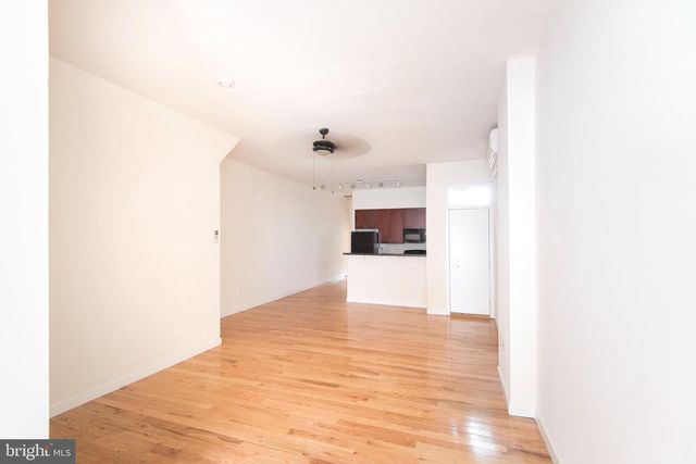 618 S 3RD ST, Philadelphia, PA 19147