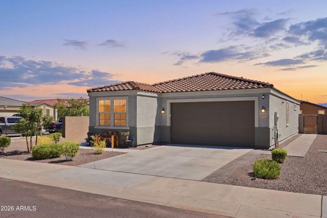 8327 W ILLINI Street, Tolleson, AZ 85353