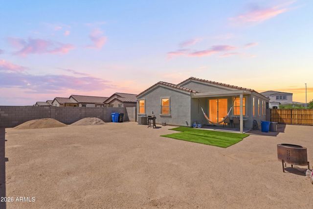8327 W ILLINI Street, Tolleson, AZ 85353
