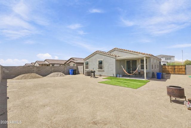 8327 W ILLINI Street, Tolleson, AZ 85353