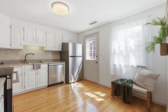 224 Park St B4, Stoneham, MA 02180