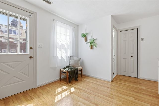224 Park St B4, Stoneham, MA 02180