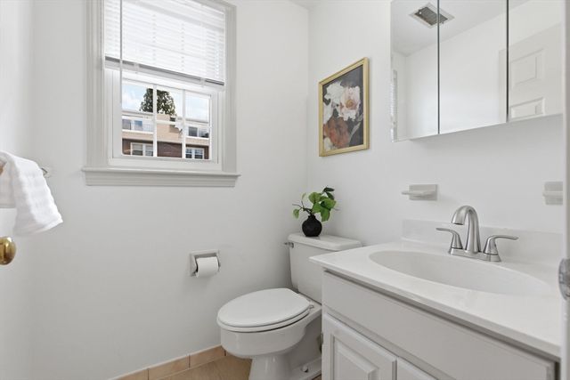 224 Park St B4, Stoneham, MA 02180