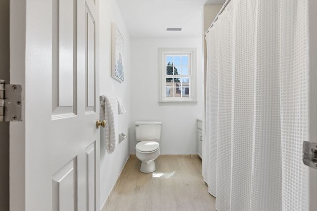 224 Park St B4, Stoneham, MA 02180