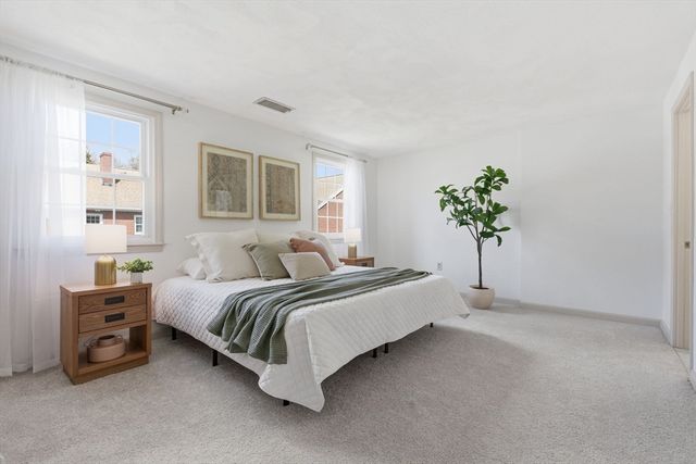 224 Park St B4, Stoneham, MA 02180
