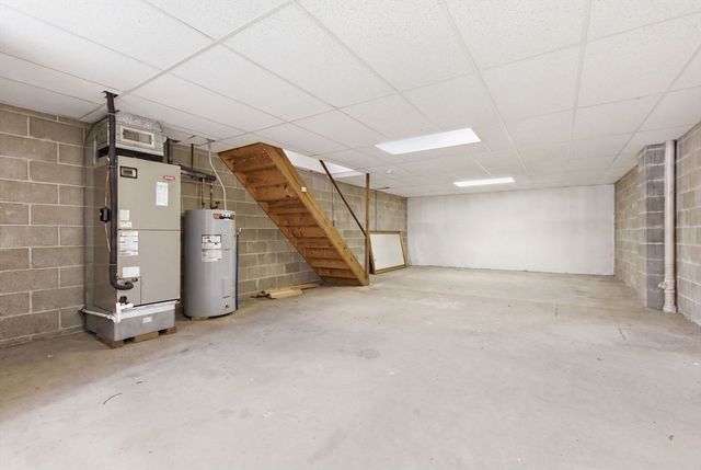 224 Park St B4, Stoneham, MA 02180