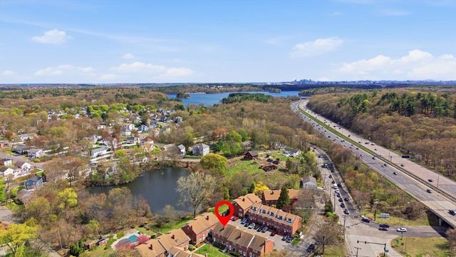 224 Park St B4, Stoneham, MA 02180