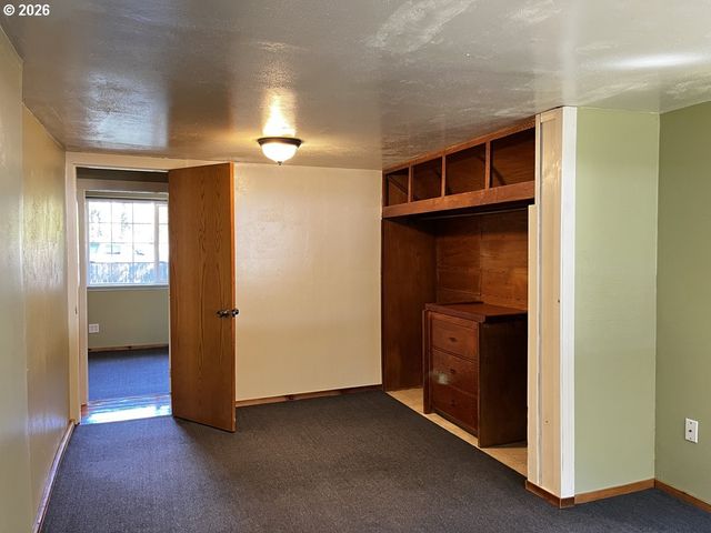 85122 Cedar Dr, Florence, OR 97439