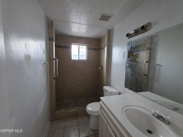 3219 SACRAMENTO Avenue, El Paso, TX 79930