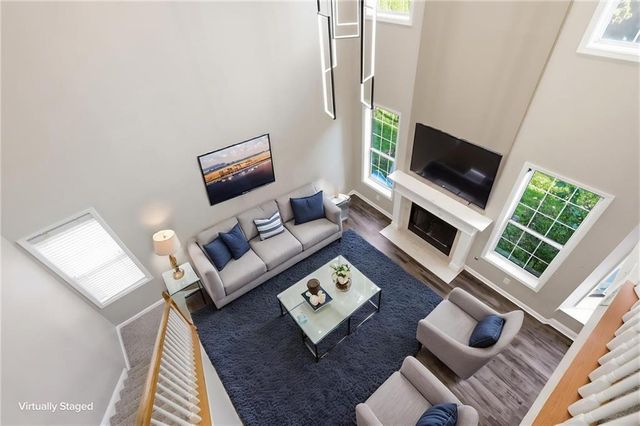302 Highland Court, Woodstock, GA 30188