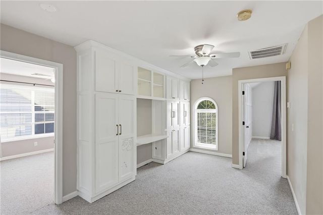 302 Highland Court, Woodstock, GA 30188