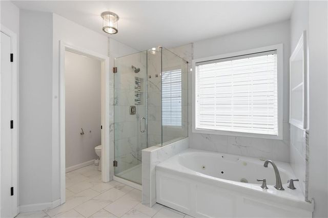 302 Highland Court, Woodstock, GA 30188
