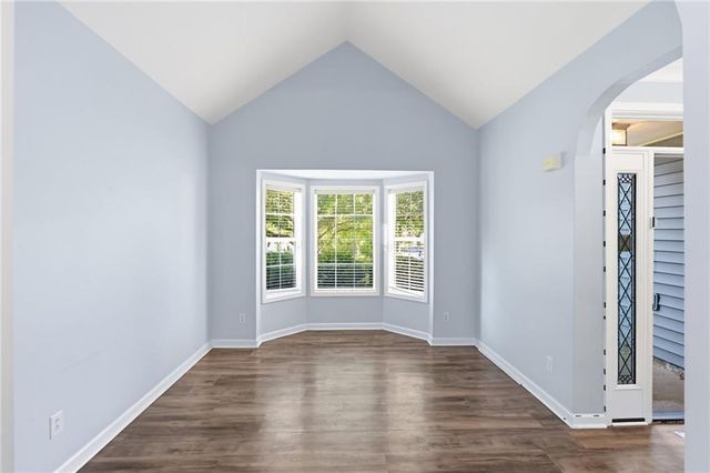 302 Highland Court, Woodstock, GA 30188