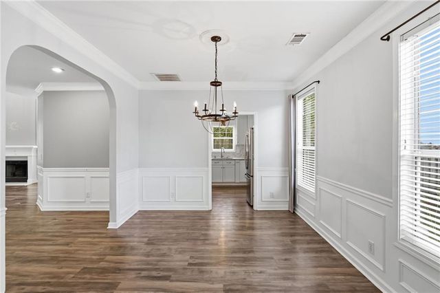 302 Highland Court, Woodstock, GA 30188