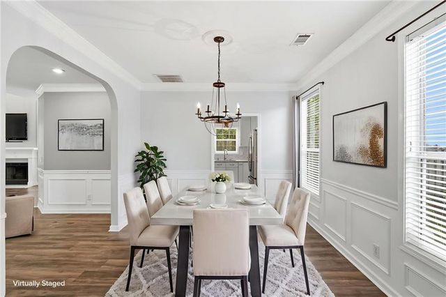 302 Highland Court, Woodstock, GA 30188