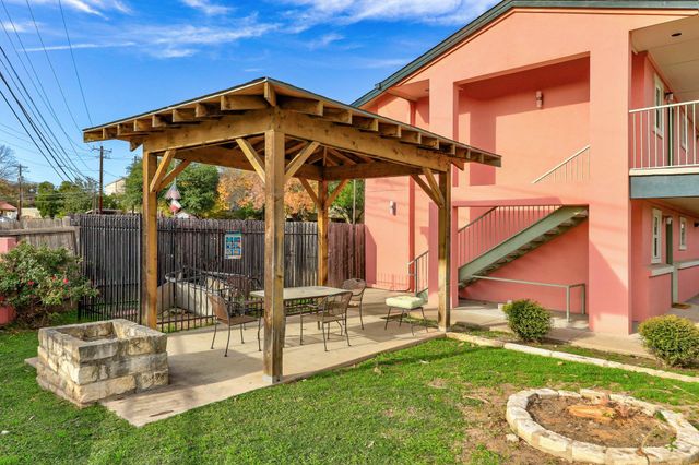 1422 Collier ST 105, Austin, TX 78704