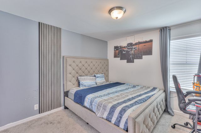 3652 Stormy Ln, Rockvale, TN 37153