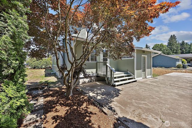 1118 Thompson Street, Sumner, WA 98390