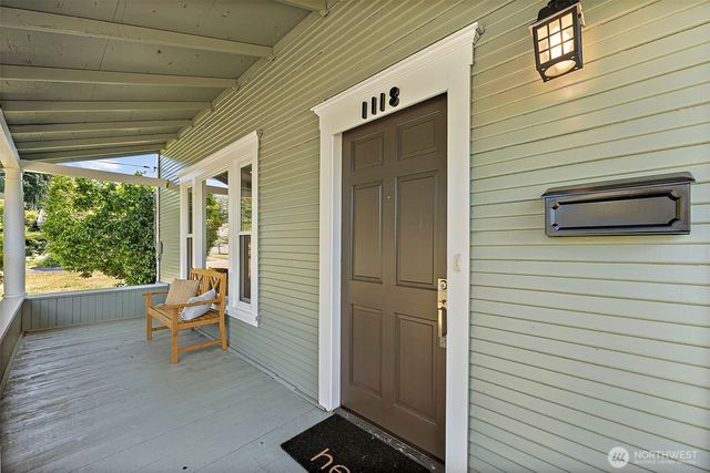 1118 Thompson Street, Sumner, WA 98390