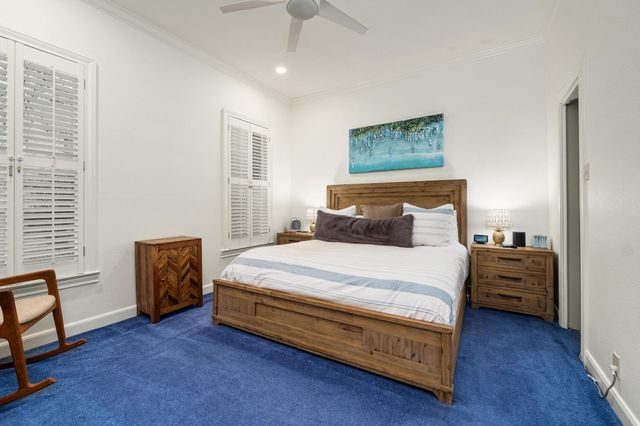 902 W 18th ST B, Austin, TX 78701