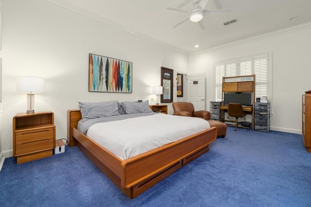 902 W 18th ST B, Austin, TX 78701