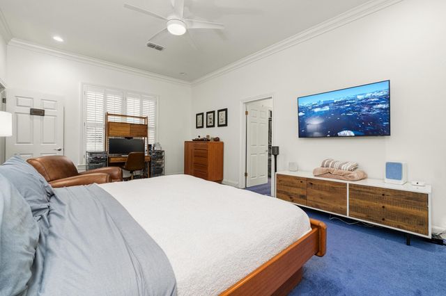 902 W 18th ST B, Austin, TX 78701