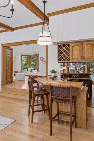 75 Apple Orchard Road, Dellwood, MN 55110