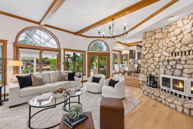 75 Apple Orchard Road, Dellwood, MN 55110