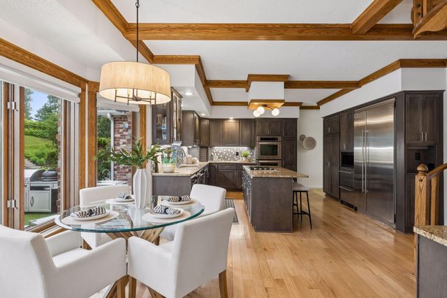 75 Apple Orchard Road, Dellwood, MN 55110