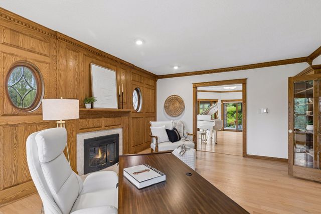 75 Apple Orchard Road, Dellwood, MN 55110