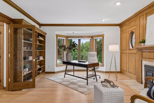 75 Apple Orchard Road, Dellwood, MN 55110