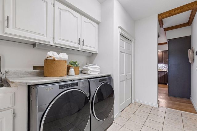 75 Apple Orchard Road, Dellwood, MN 55110