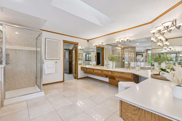 75 Apple Orchard Road, Dellwood, MN 55110