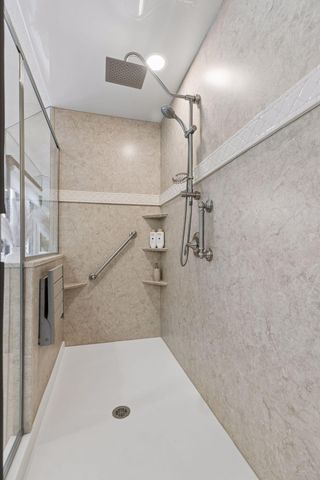 75 Apple Orchard Road, Dellwood, MN 55110