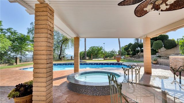 7204 Leedom Drive, Highland, CA 92346