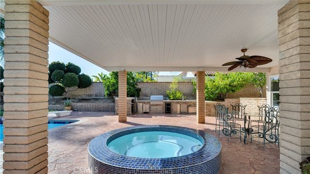 7204 Leedom Drive, Highland, CA 92346