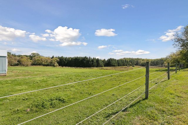 1171 30th Avenue, River Falls, WI 54022