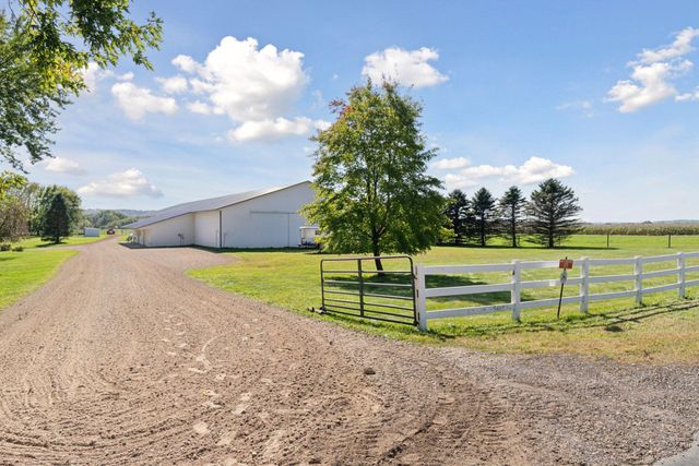 1171 30th Avenue, River Falls, WI 54022